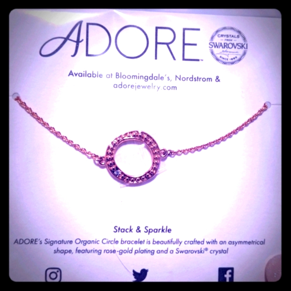 NWT ADORE Signature Organic Circle Necklace